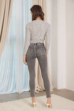 Load image into Gallery viewer, Kan Can Light Gray High Rise Super Skinny Jeans
