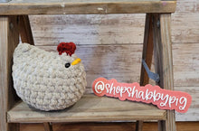 Load image into Gallery viewer, Crochet Chunky Chickens
